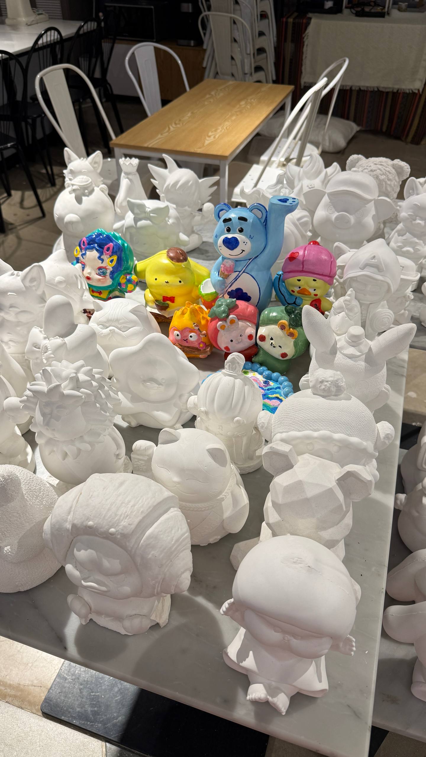 Идея для бизнеса в любом ТЦ любого города: студии с мастер-классами. У клиента есть выбор до 20-30...